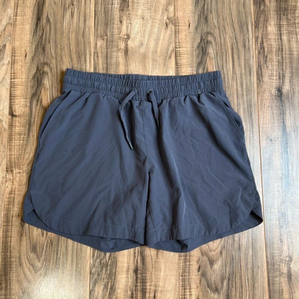 Mondetta performance lux small shorts